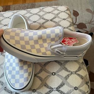 Vans Classic Slip On, Gray Dawn in color.